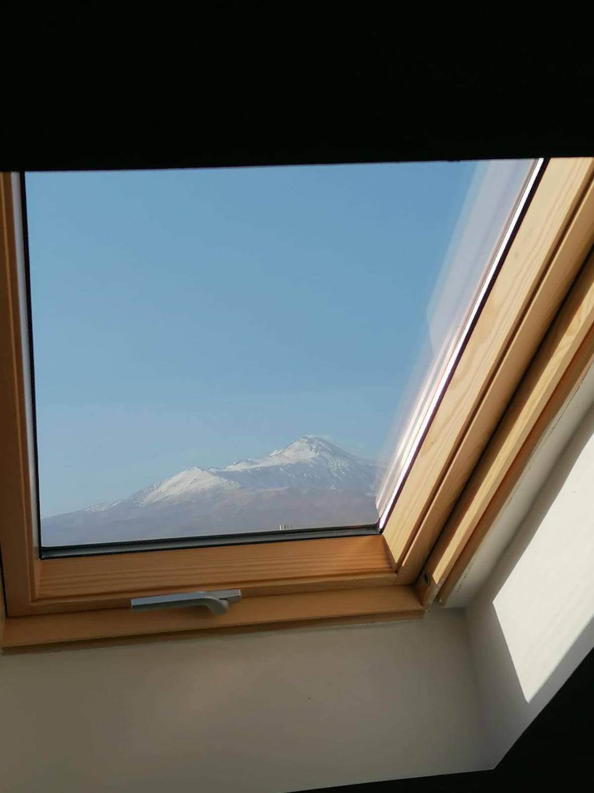 Апартаменти Il Sole Dell'Etna Aci Sant'Antonio Екстер'єр фото